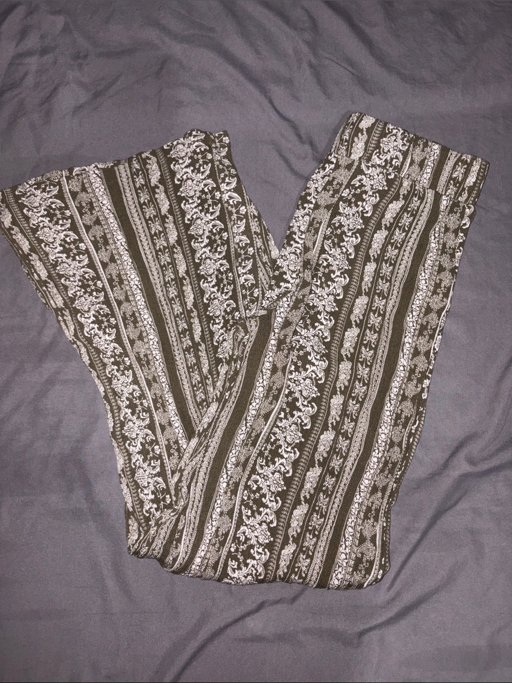 Charlotte Russe Olive Green and White Wide Leg Pants